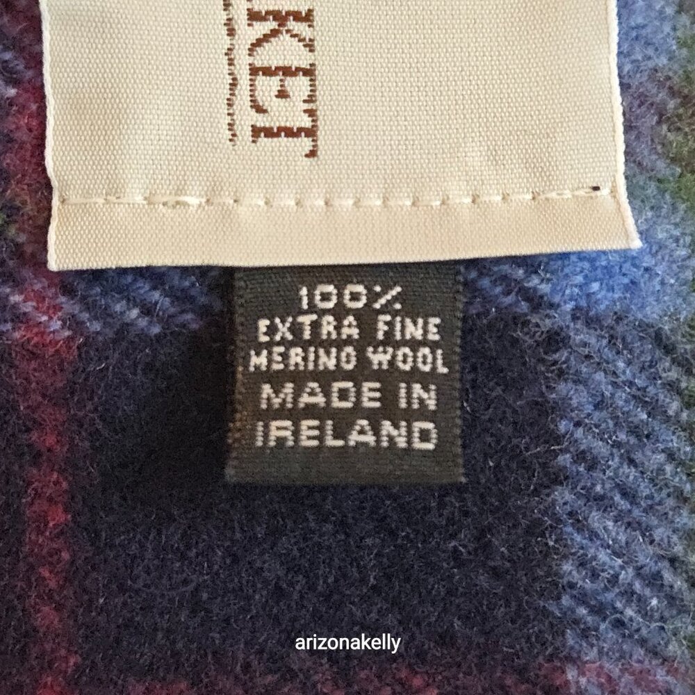 Aran Sweater Market Extra Fine Merino Wool Blue Plaid Scarf - Picture 5 of 10